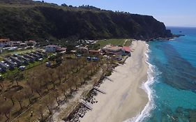 Villaggio Camping La Scogliera